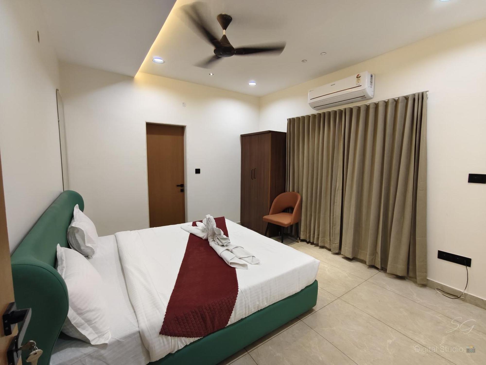 Shree Jalaram Resort Kodae Bagian luar foto