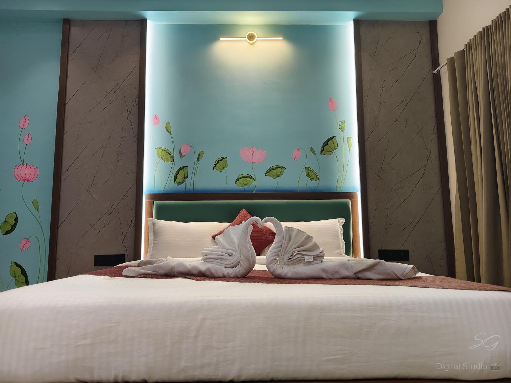 Shree Jalaram Resort Kodae Bagian luar foto