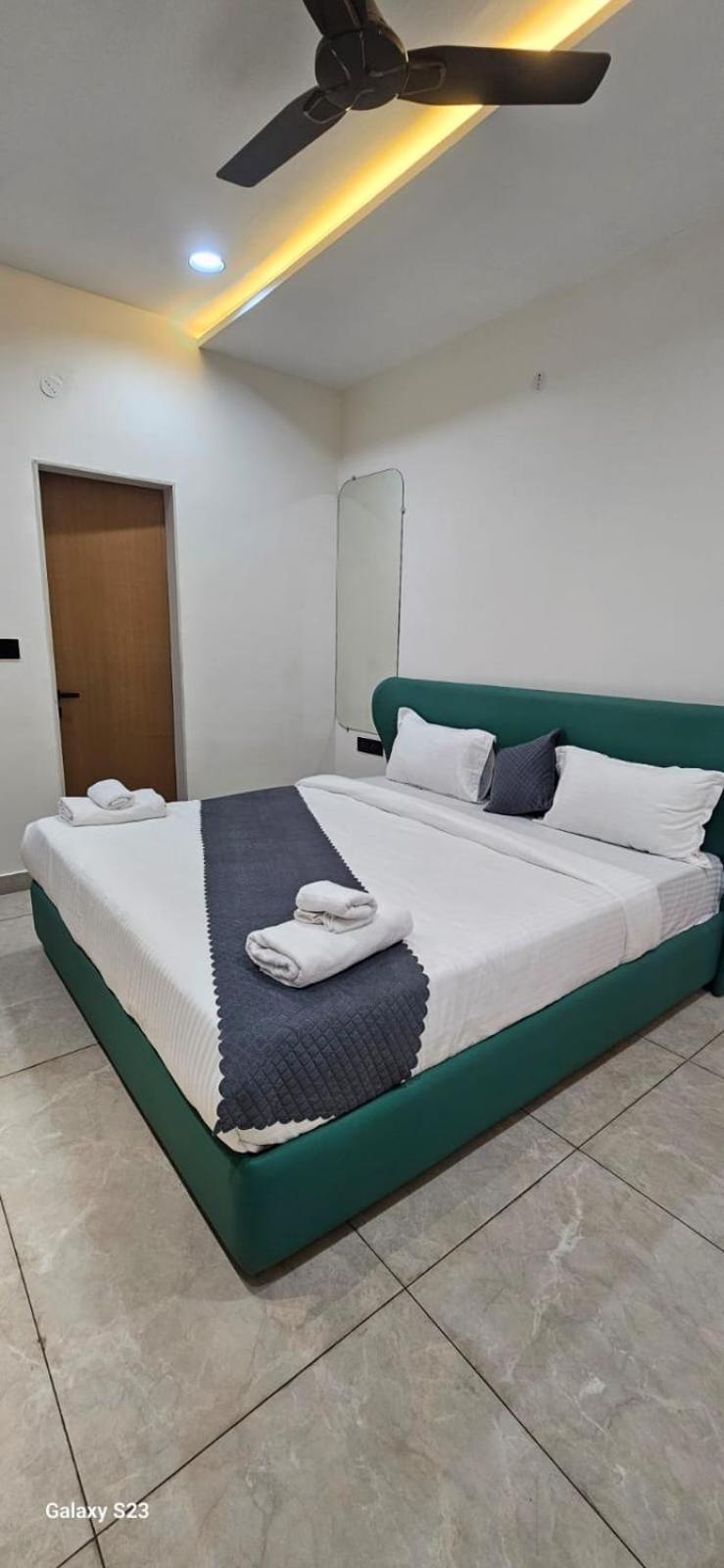 Shree Jalaram Resort Kodae Bagian luar foto